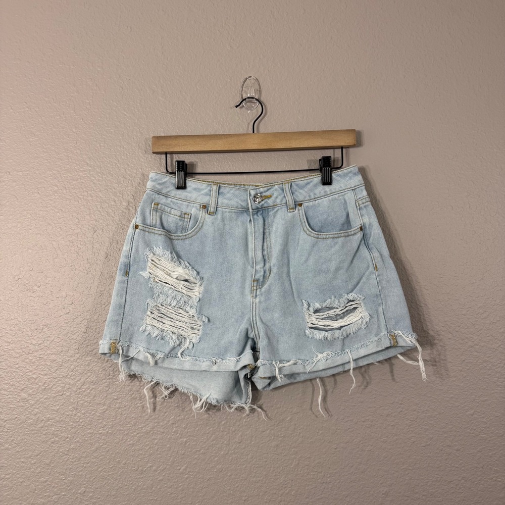 PacSun Women's Size 28 Light Blue Distressed Denim Mom‎ Shorts